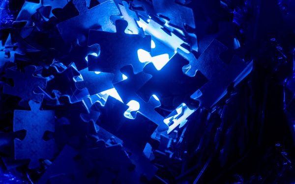 Puzzle-urile, secretul relaxării: Cum combat anxietatea în România