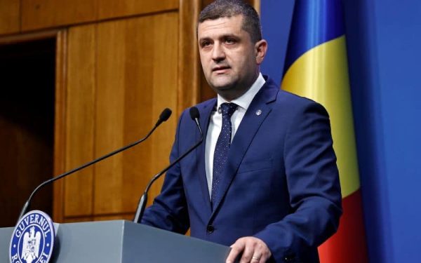 Miruță, avertisment dur: Blocajul politic riscă contracte SAFE pierdute