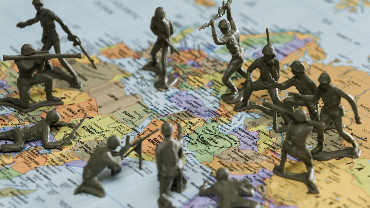 Băsescu, atac dur la SUA și NATO: „Mergem spre război din prostie”