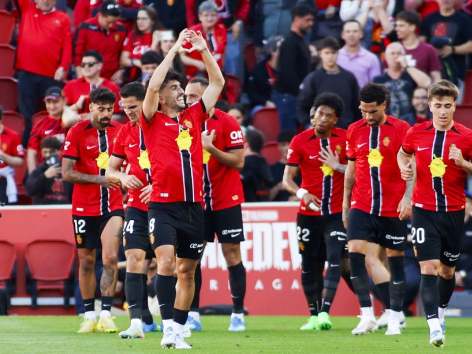 Real Mallorca a obținut o victorie surprinzătoare în Campionatul Spaniol de Fotbal, învinsând liderul Real Madrid cu scorul de 2-1, fără aportul lui David Alaba, care a stat pe banca de rezerve
