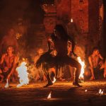 De ce ne schimbăm radical noaptea: Misterele psihologiei și antropologiei