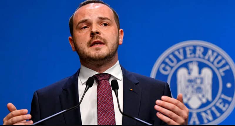 Medicii din spitalele publice, obligați să rămână la muncă pe durata programului Medicii care lucrează în spitalele publice din România nu vor mai putea părăsi unitatea medicală în timpul programului de lucru