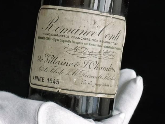 Romanee-Conti din 1945, vândut cu 750.000 euro: Un vin legendar!