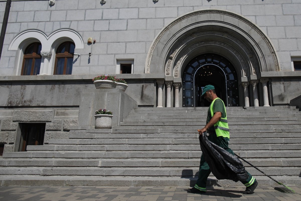 Curtea de Conturi descoperă prejudiciu de 18.000 de euro în Sectorul 1