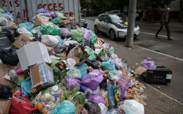 În Sectorul 1, consilierii dezbat înființarea unei companii de salubrizare