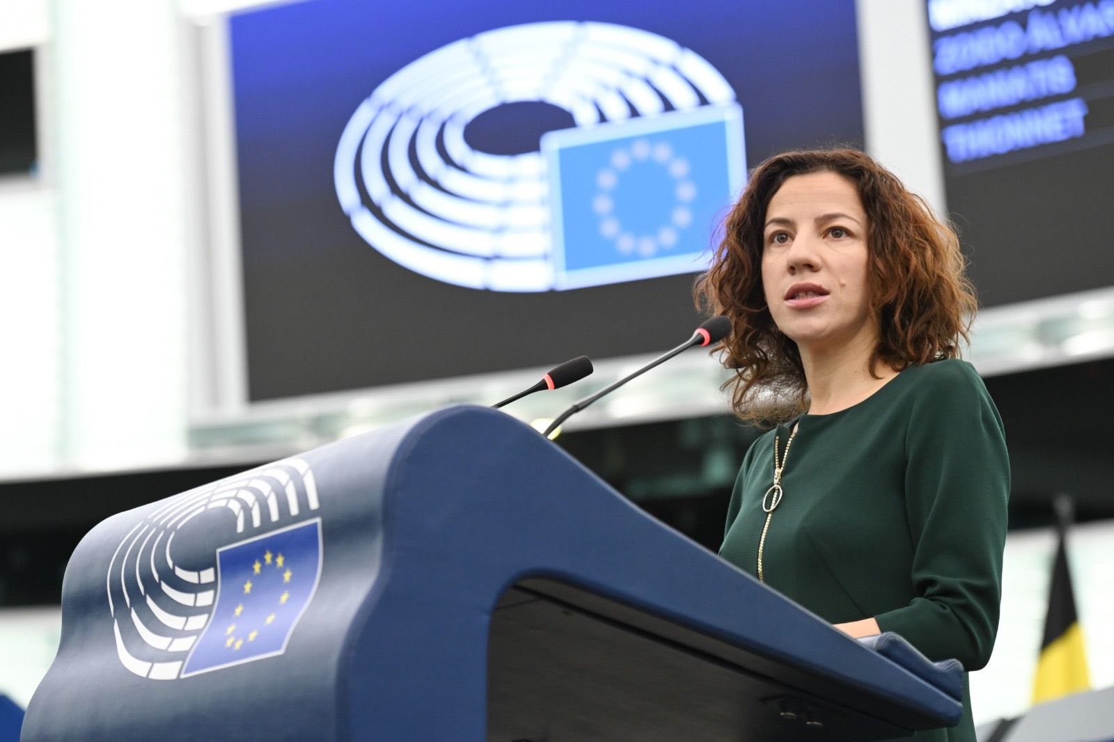 România realocă peste 2,8 miliarde de euro din fondurile europene pentru patru din cele cinci noi priorități ale Uniunii Europene, în cadrul procesului de revizuire a bugetului multianual 2021 – 2027