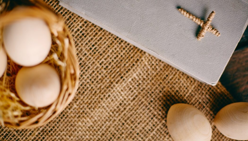 Marele Sâmbătă din 2026: Ce reguli și tradiții ne așteaptă înainte de Paște