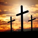 Misterul Sâmbetei Mari 2026: Tradiții străvechi pentru noroc și împliniri