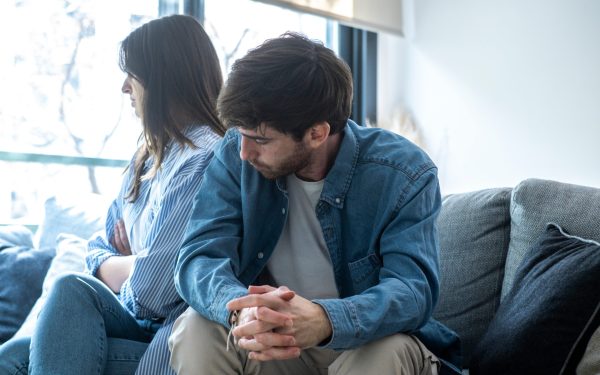 Semne clare că relația ta e pe final. Atenție la ele!