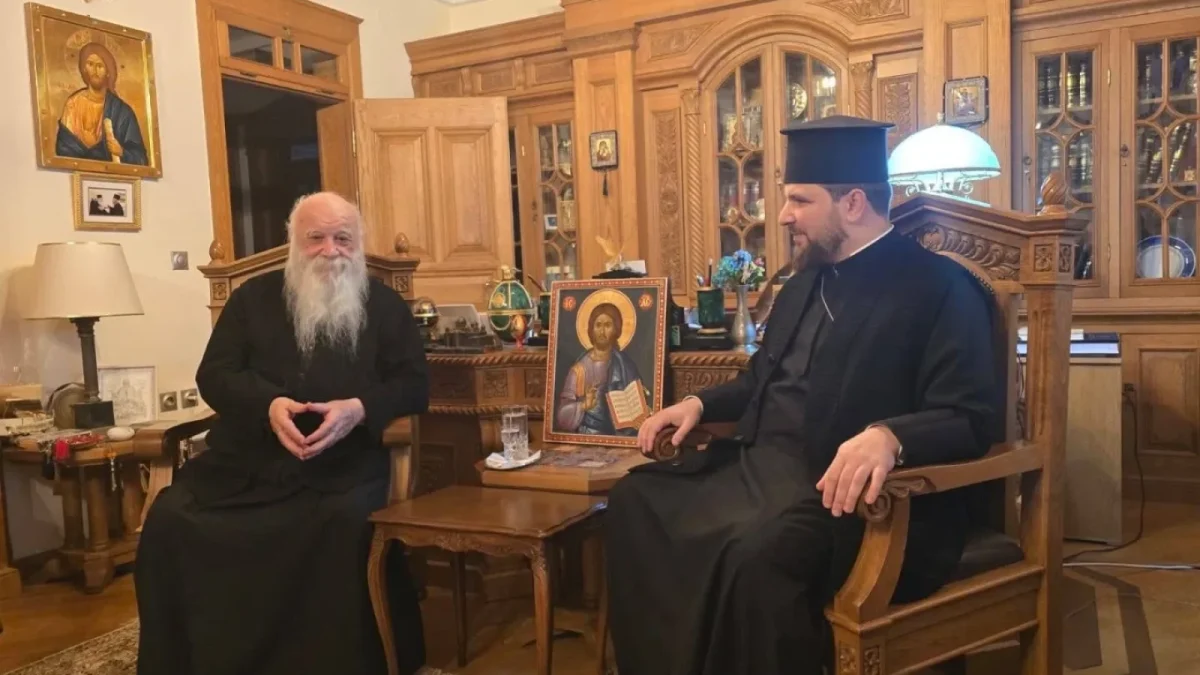 Starețul de la Xenofont: Sărutul sfintelor moaște, sărutul lui Hristos