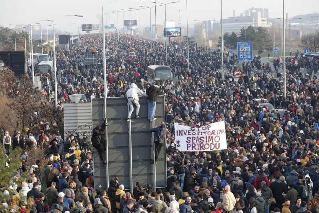 UE amenință Serbia: 1,5 mld. euro, suspendați! Rusia și democrația, în centrul scandalului