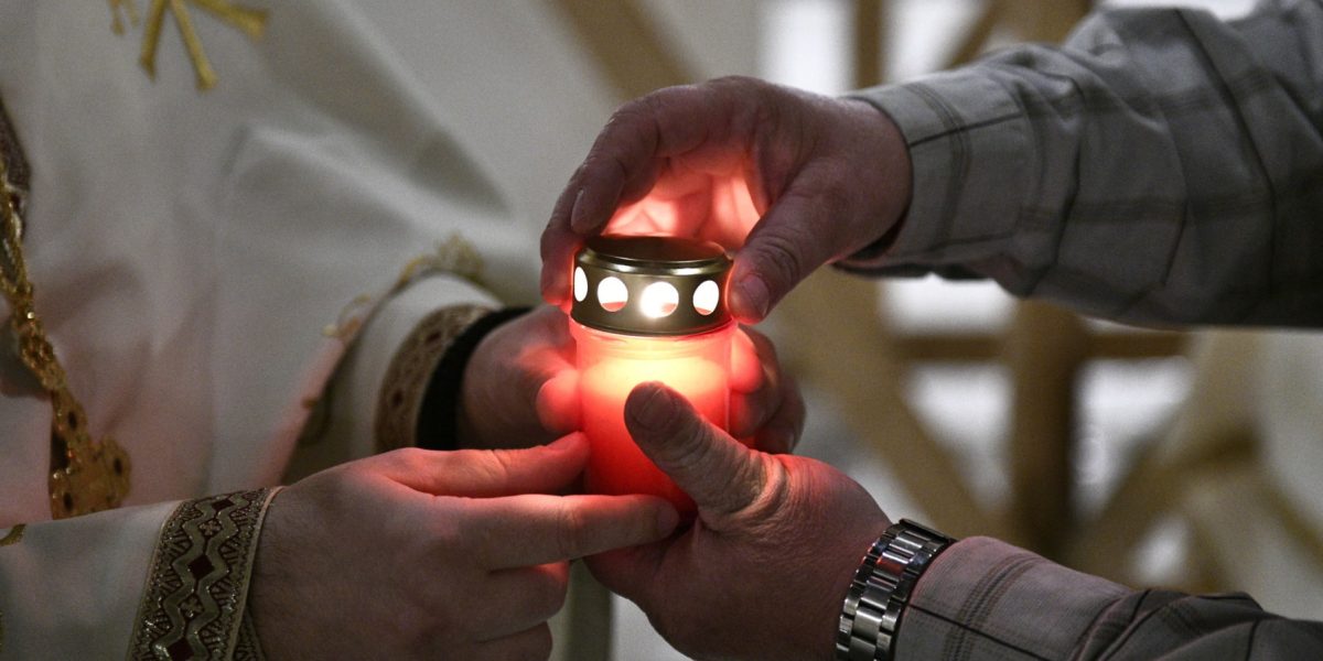 Sondaj G4Media: Paștele, aceeași dată pentru Ortodocși și Catolici?