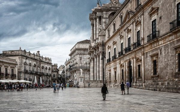 Sicilia, model de succes: Companiile primesc 30.000€/angajat pe termen lung