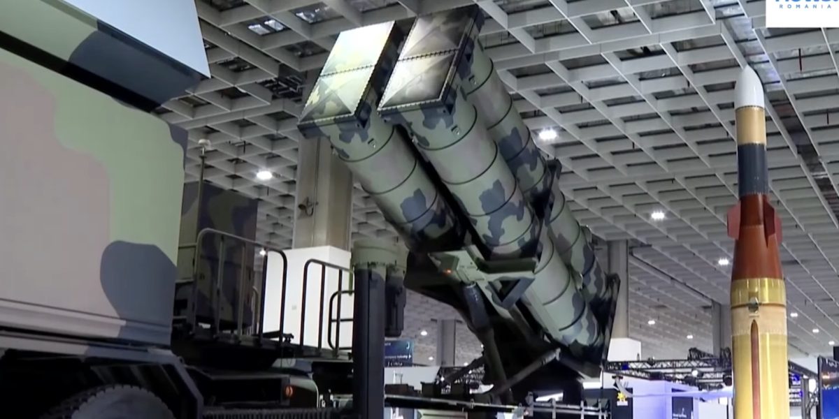 Finlanda cere fonduri suplimentare pentru apărarea împotriva dronelor Guvernul finlandez a anunțat joi intenția de a solicita Comisiei Europene o finanțare suplimentară de 35 de milioane de euro