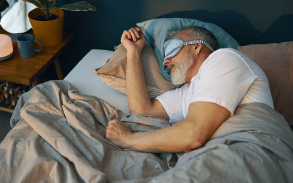 Oboseala care te doboară: chiar dormi suficient, dar ești epuizat