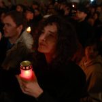 Hristos a Înviat! Credincioșii, cu lumina la Patriarhia Română, la Daniel