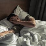 Românii, afectați de criza: Grijile economice le fură somnul. Doar 4 din 10 se simt în siguranță