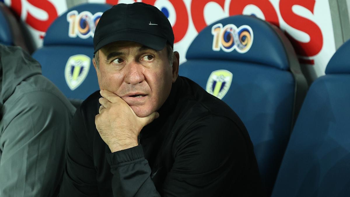Hagi, regele speranței: Românii, convinși că duce România la EURO 2028