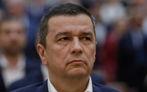 Năsui, atac la Grindeanu: „Se miră de prăbușirea economică la care a contribuit”