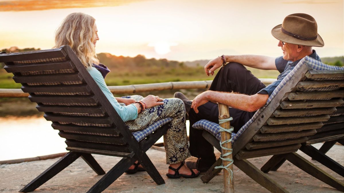 Criza Comunicării: Românii vorbesc tot mai puțin, arată un nou studiu