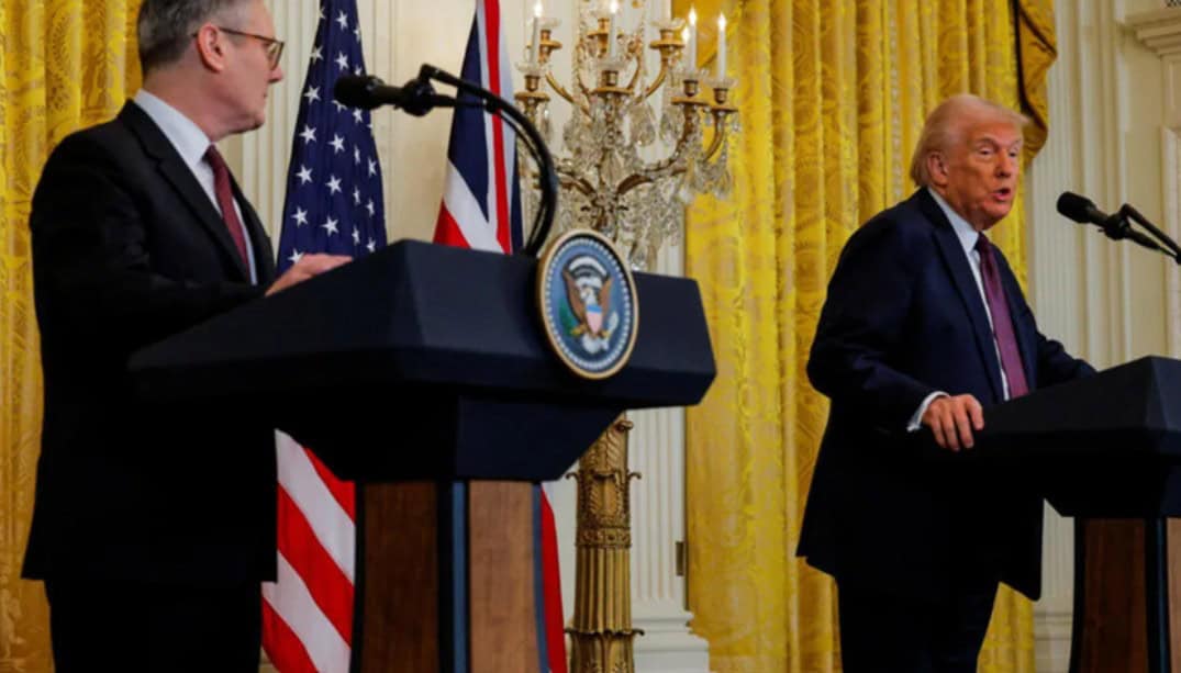 Marea Britanie: Starmer refuză blocada SUA în Ormuz. Soluția, redeschiderea strâmtorii