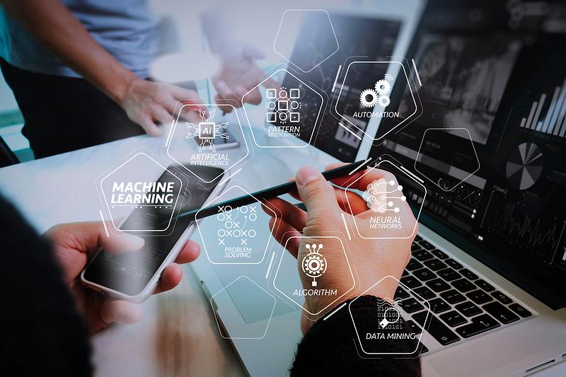 NOUĂ STARTUP-URI, SELECTATE PENTRU UN PROGRAM DE ACCELERARE ÎN VEST Aproximativ o sută de aplicații au concurat pentru un loc în programul de accelerare organizat de Vest Ventures