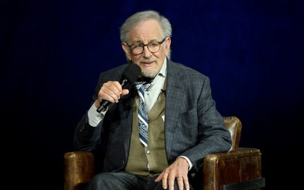 Spielberg trage un semnal de alarmă: Hollywoodul, fără povești originale, "rămâne fără combustibil"