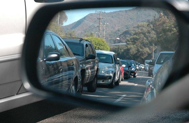 Atenție, șoferi! Poliția Română avertizează: Trafic infernal pe DN1 și alte drumuri luni, 13 aprilie 2026