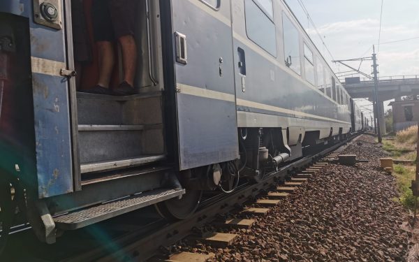 Tren pe litoral: Constanța-Mangalia, redeschis de 1 Mai. Apoi, iar închis