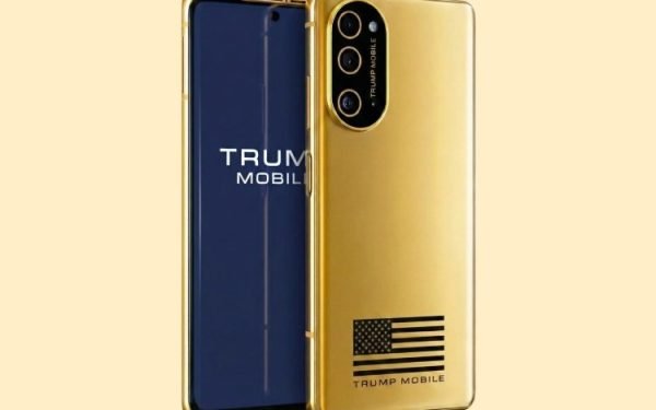 Designul Trump Phone, din nou schimbat: Ce aduce nou telefonul și site-ul