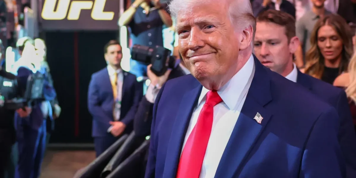 FOTO: Donald Trump, controversă uriașă cu o imagine AI în stil Isus Hristos