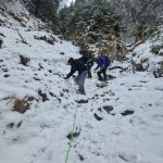 Doi turiști blocați în Piatra Craiului, salvați de jandarmii montani