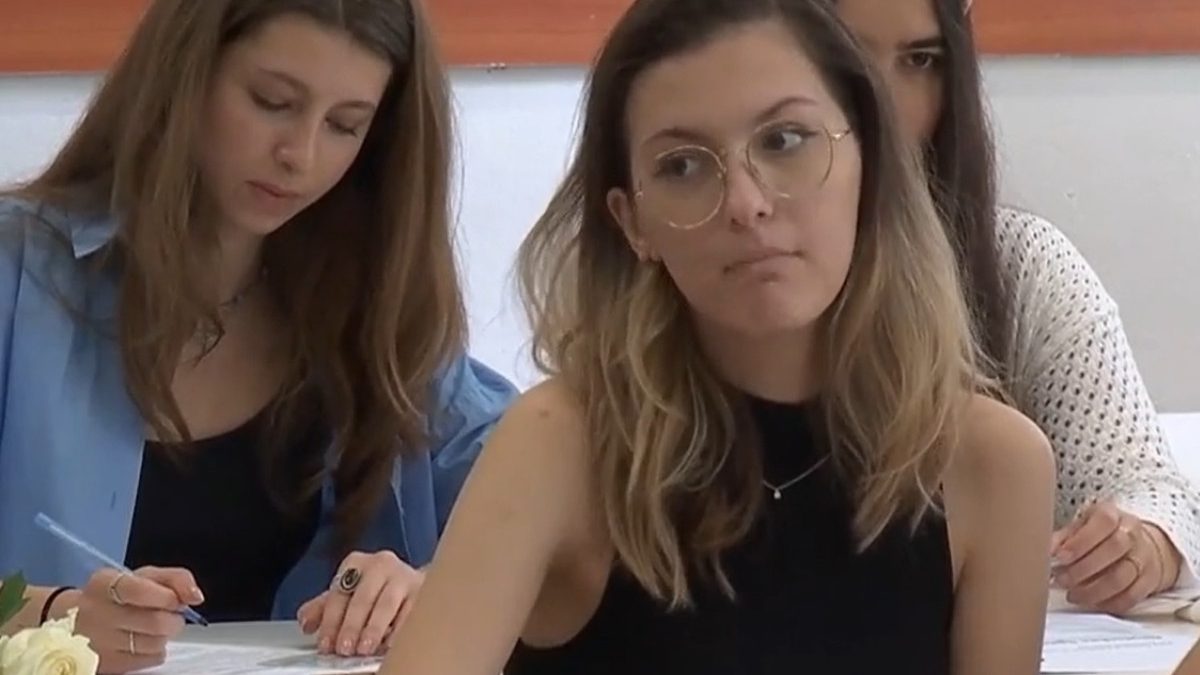 Ultimul sprint spre vacanță: pentru terminali, greul începe abia ACUM