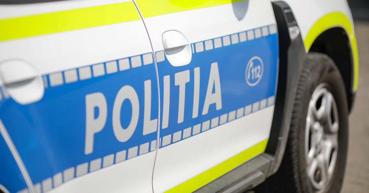 Bărbat de 41 de ani, găsit mort în mașină, la ieșirea din Dumbrava