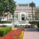 Universitate: Bariere pentru bărbați, pentru confortul femeilor