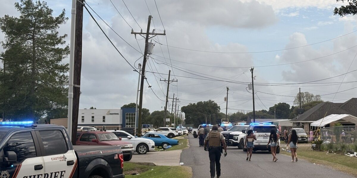 Un incident grav a avut loc duminică după-amiază în parcul festivalului de Anul Nou Lao, din Parohia Iberia, Louisiana, în Statele Unite ale Americii