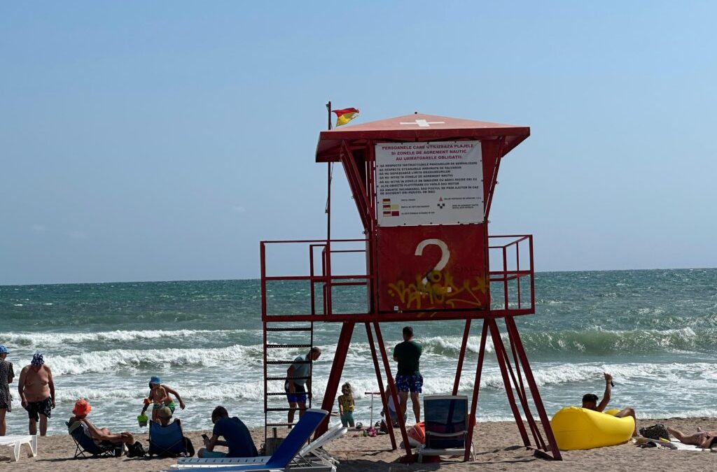 Marele 1 Mai: Prețuri pentru o cameră, de la 600 lei la mare și 700 la munte