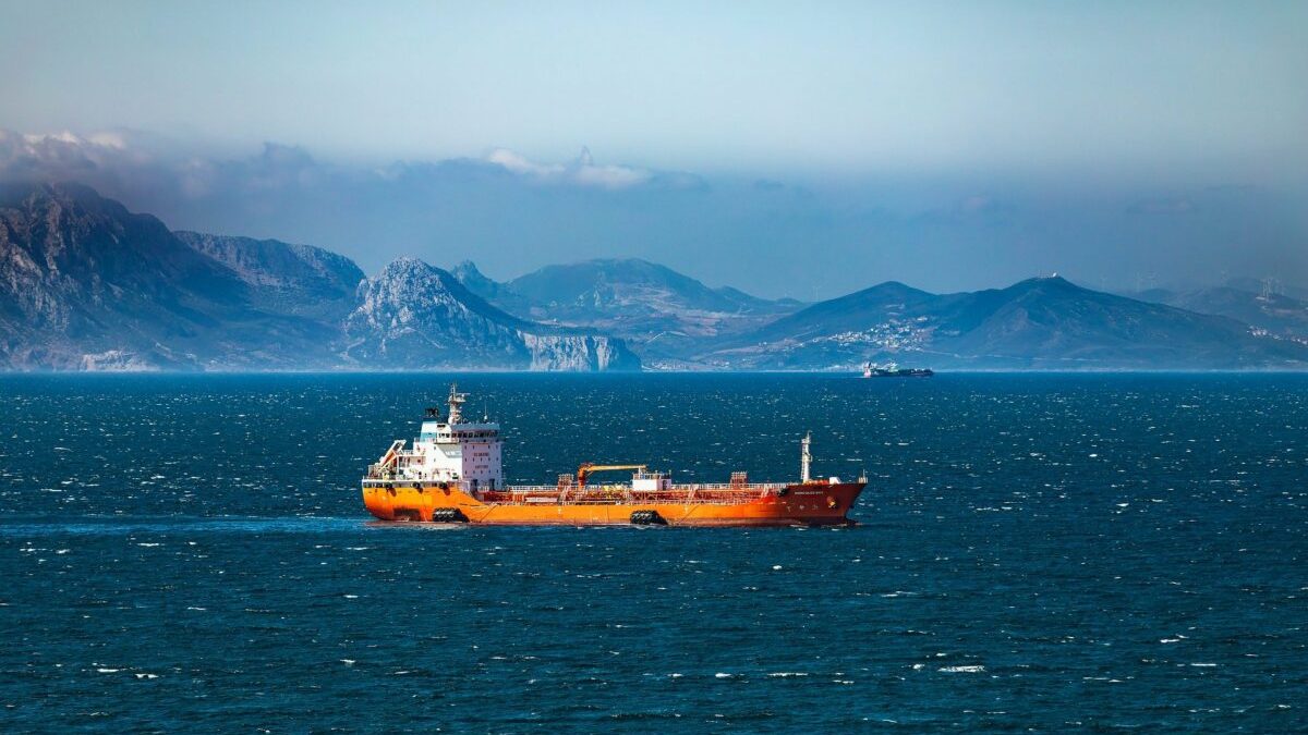 SUA: Marina se pregătește să captureze nave iraniene pe glob