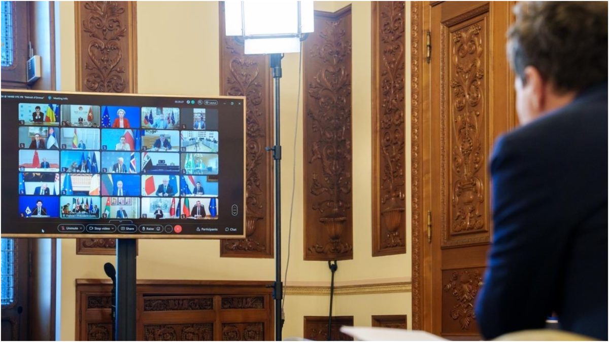 Franța și UK, misiune comună pentru libertatea de navigație. Reacția lui Nicușor Dan