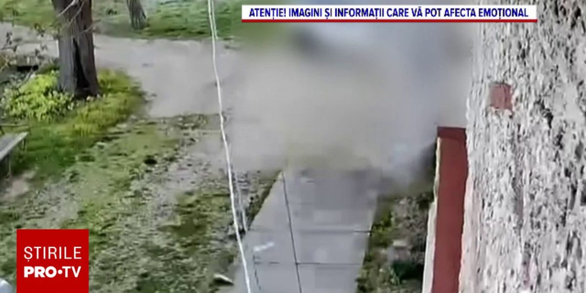 Șofer mort după ce a intrat cu mașina într-un gard, în România