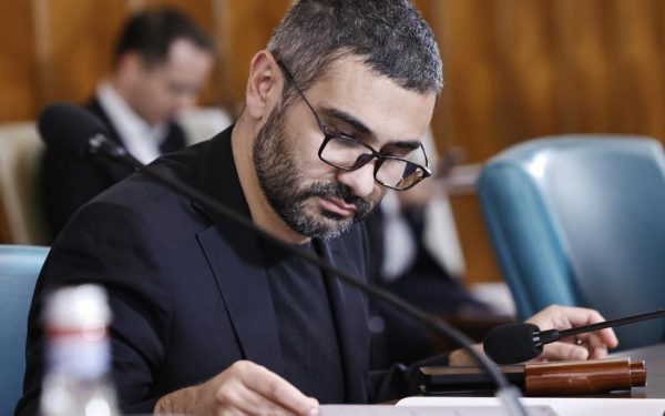 Manole anunță creșteri salariale în sistemul bugetar: Trei condiții esențiale