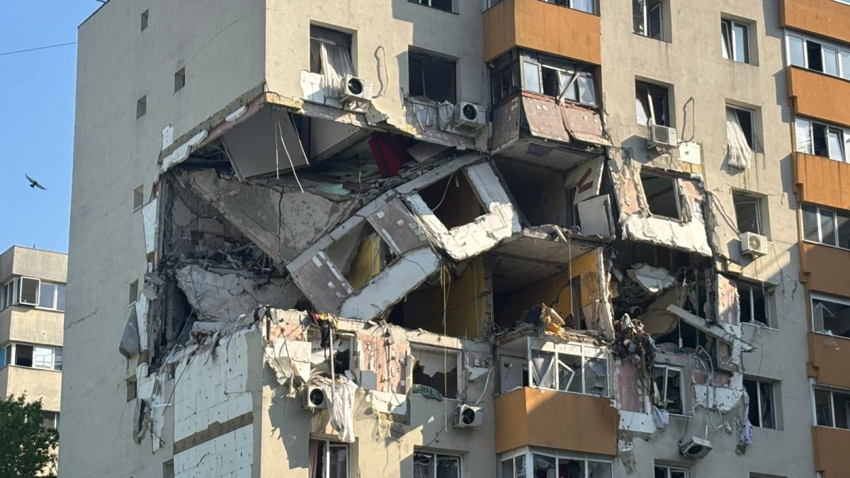 Șase luni de la Rahova: Drama sinistraților. "Cu hainele de pe mine am rămas"