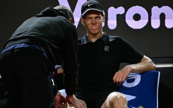 Medvedev, atac la Sinner: Accidentare sau crampe? Scandal în tenis!