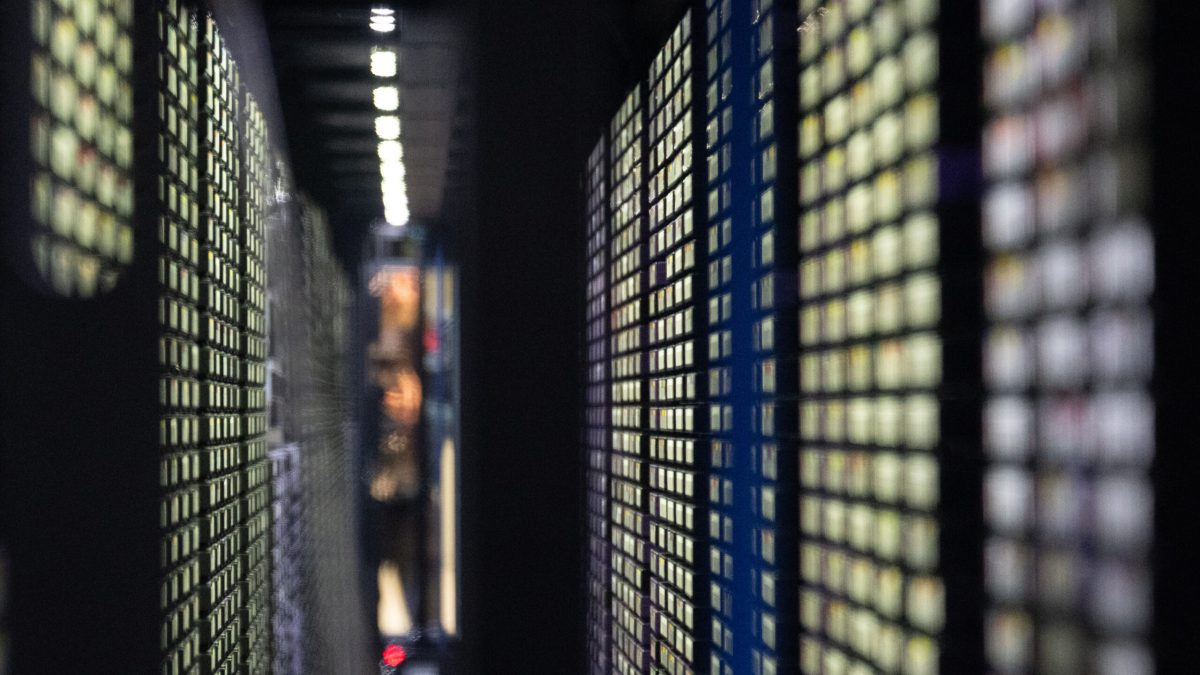 Războiul mută centrele de date: infrastructurile AI, ținte vulnerabile global