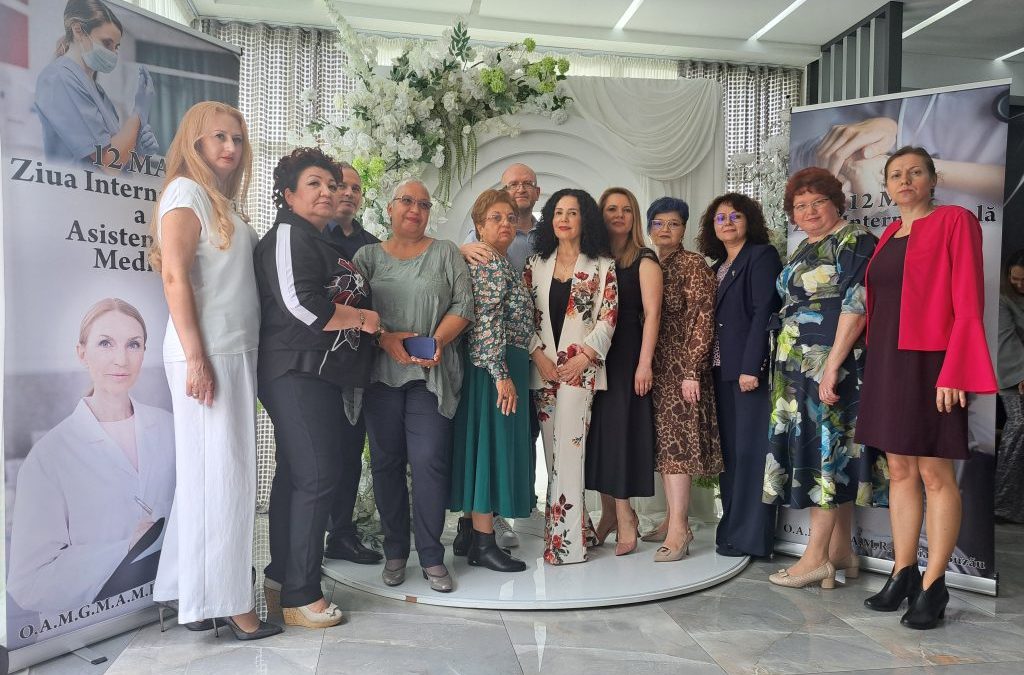Asistenții medicali din Buzău, sărbătoriți cu fast de OAMGMAMR (GALERIE FOTO)