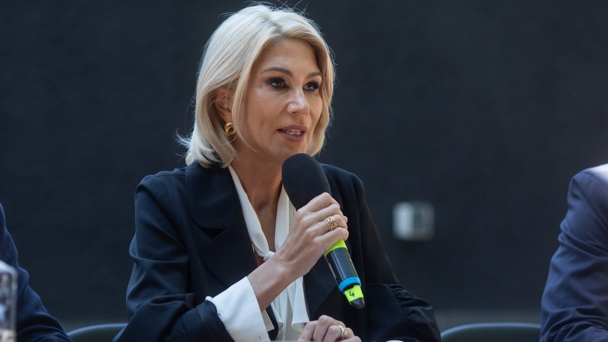 Raluca Turcan: PNL, „breloc” PSD. Ruptura de compromisuri costisitoare
