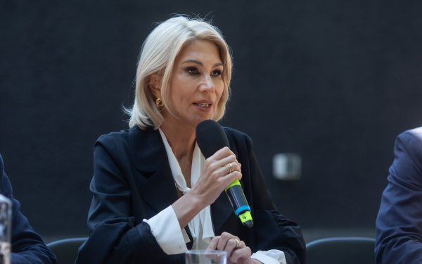 Raluca Turcan: PNL, „breloc” PSD. Ruptura de compromisuri costisitoare