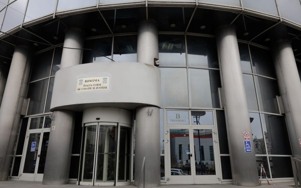 Înalta Curte, replică dură Guvernului: Atacuri la adresa Justiției, inacceptabile