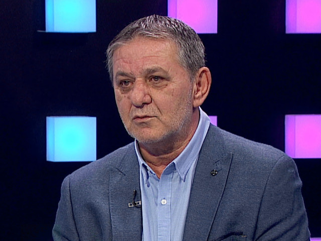 LĂCĂTUȘ, tranșant despre fotbalistul de 3,2 milioane €: "Nu merita să joace!"