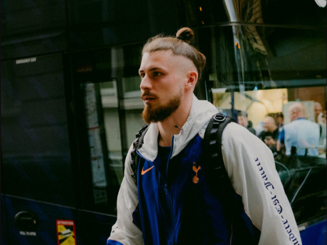 Radu Drăgușin, veste neagră de la Tottenham: Ce urmează pentru fundaș